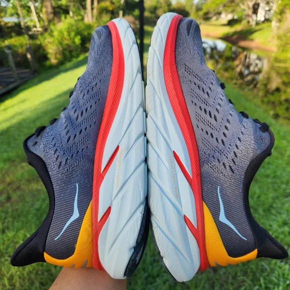 SOLD!! HOKA Men's Clifton 8 Gray Road Running/Walking Sneakers Shoes Size 11 D - Picture 5 of 16